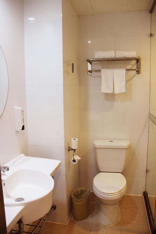 Hanting Express Shenyang Longemont Square Екстериор снимка